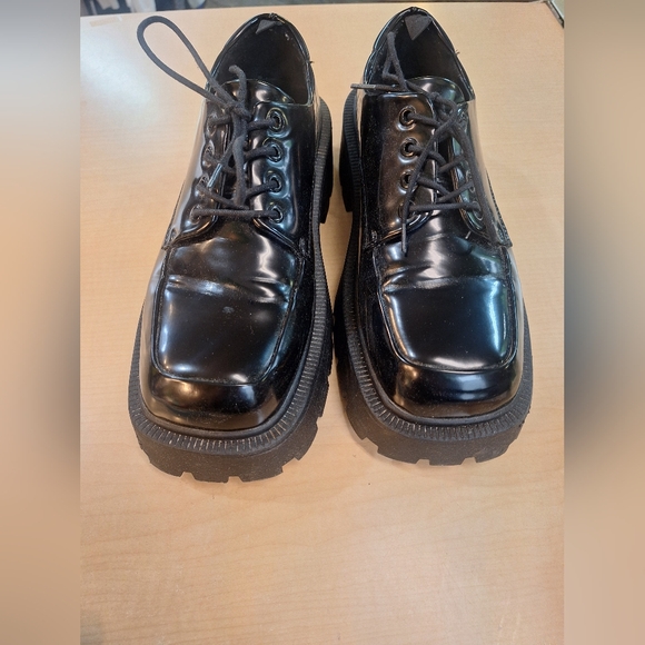 Platform Gothic Truffle Collection Shoes 9 - Picture 3 of 9